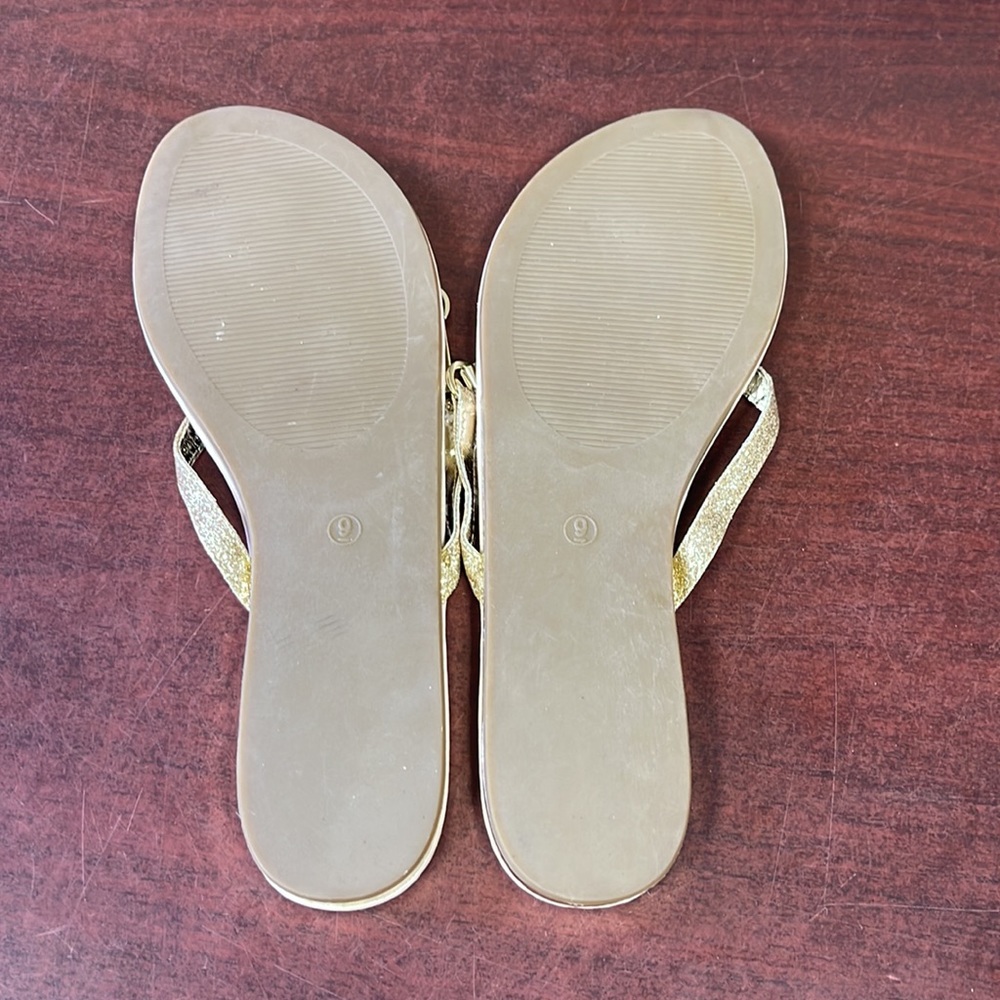 NWT Guess Shoes/Sandals Rose Color - Picture 6 of 6